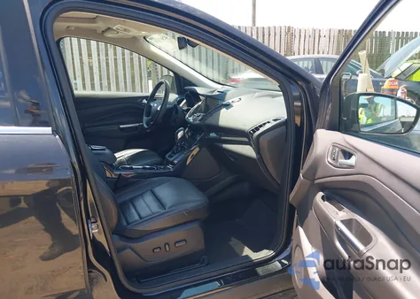 2015 Ford Escape Titanium из США, поврежденный, VIN 1FMCU0JX8FUC60804